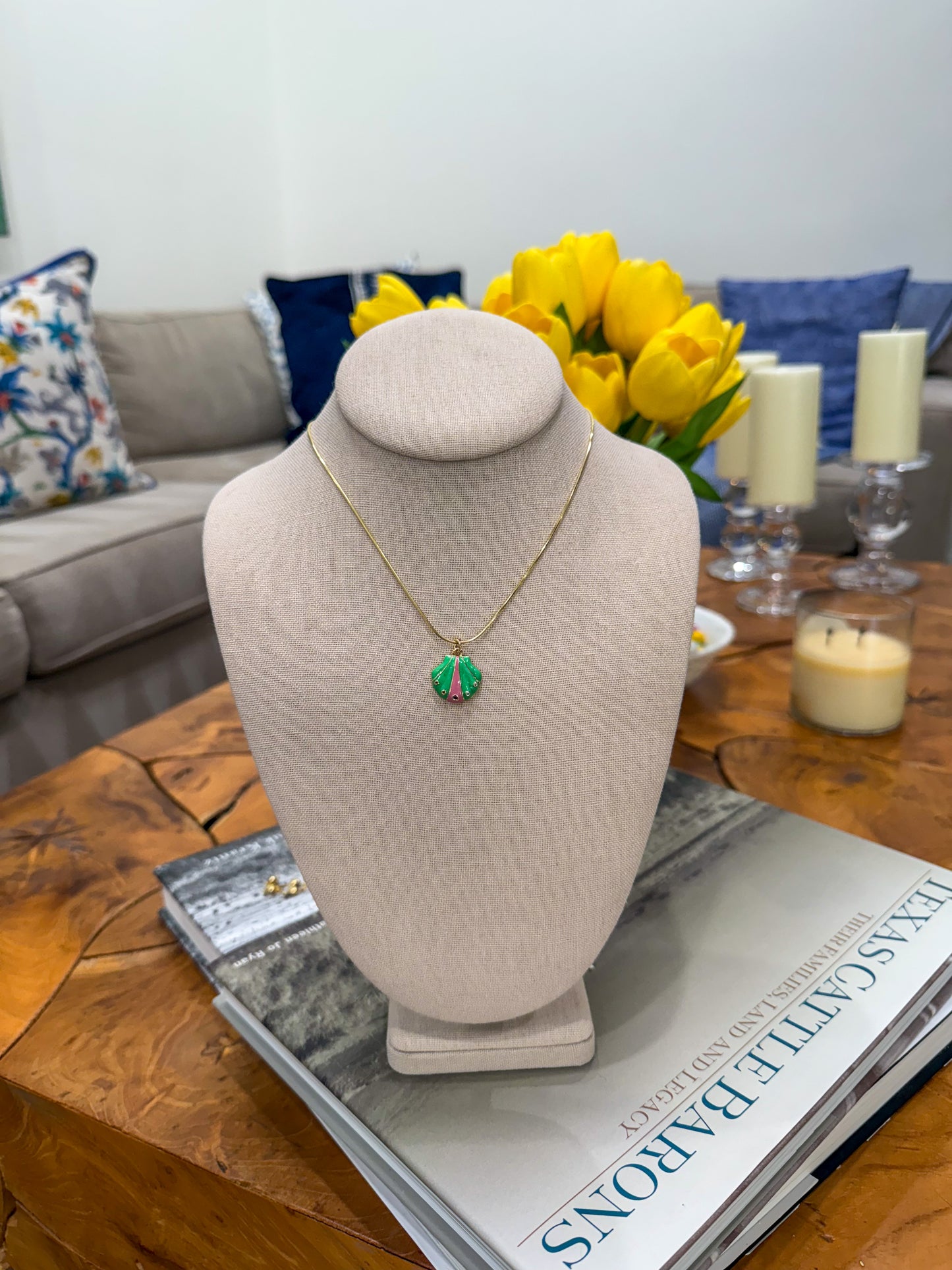 Shell necklace